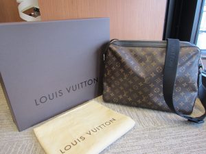 ルイヴィトンモノグラム マカサー トーレス 高価買取致します。