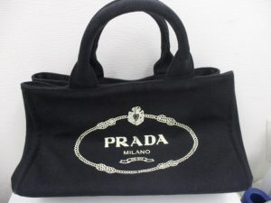 プラダ 買取 青森