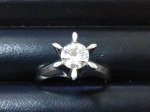 ダイヤモンドの高額査定なら　横浜市旭区の『大吉』四季の森店