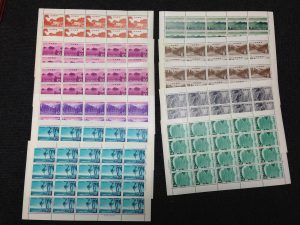 札幌南区の大吉アクロスプラザ札幌南で、古い記念切手シート買取ります！