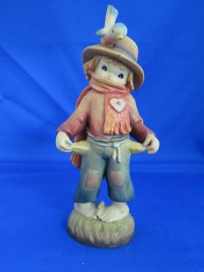 ANRI(木彫り人形）の買取は、池田市の大吉池田店