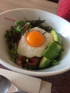 ローストビーフ丼