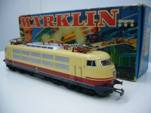 鉄道模型のお買取りなら天神橋筋商店街の大吉へ