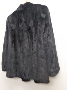 毛皮製品　四條畷市