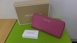 マイケルコース 長財布