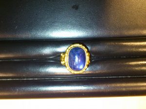 色石(サファイア)１５．３３ｃｔを買取ました!町田店