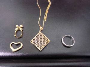 貴金属高価買取しております！天満の大吉天神橋商店街店