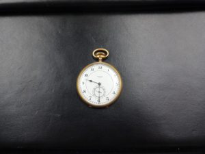 買取専門店　大吉　JR八尾店で買取した懐中時計です。