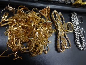 今年もまだまだ金、プラチナ高価買取中！姶良市の大吉タイヨー西加治木店です
