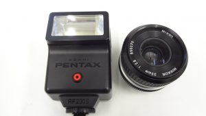 伊勢崎市のお客様よりカメラレンズ・ストロボを買取りました!