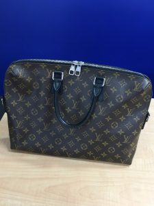 ルイヴィトンのビジネスバッグをお買取しました。福岡市の大吉七隈四ツ角店です。