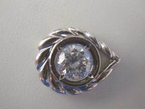 大吉イオンタウン宇多津店では、ダイヤモンド超★超★超高価買取致します。