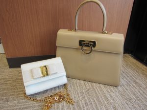 大吉イオンタウン宇多津店では、フェラガモ高価買取致します。