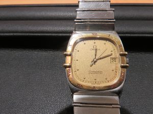 古いオメガ、新しいオメガの時計達の集合です。