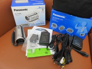 パナソニックビデオカメラＨＣ-Ｖ100Ｍお買取りさせて頂きました。