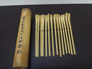 三木市の皆様、茶道具も買取ります!キッピーモール三田店です。