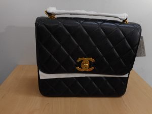 芦屋　シャネル　買取　甲南山手