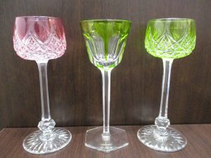 小倉南区、大吉サニーサイドモール小倉店で買取りましたバカラのワイングラスの画像です