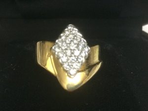 K18 18金 メレーダイヤ付デザインリング