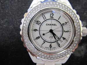 シャネルの時計、J12の買取も大吉アルプラザ堅田店にお任せください！