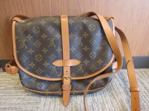 モノグラム ソミュール M42256/AR0943高価買取致します。