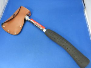 キャンプ用の斧をお買取りさせて頂きました。