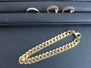 K18アクセサリーの買取は、池田市の大吉池田店