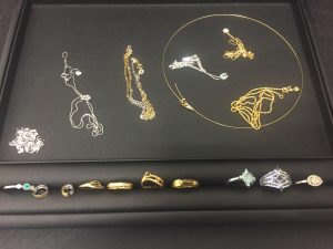 大量の貴金属のお持ち込みありがとうございます。貴金属の買取なら大吉アルプラザ堅田店!