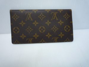 堺泉北の皆様、ヴィトンの高価買取は大吉泉北クロスモール店へ