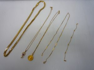 堺泉北の皆様、貴金属の高価買取は大吉泉北クロスモール店へ