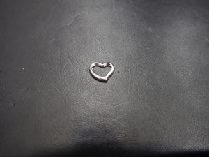 大吉鶴見店はプラチナのペンダントをお買取り致しました。