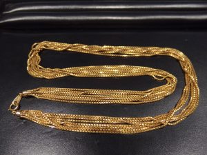 金を売るなら横浜市中区の買取専門店 大吉 カトレヤプラザ伊勢佐木店。