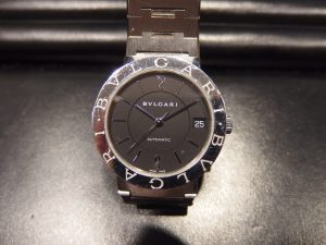 ブルガリ時計を売るなら横浜市中区の買取専門店 大吉 カトレヤプラザ伊勢佐木店。