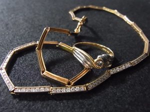 大吉東武練馬店|練馬区のお客様より金をお買取りしました。