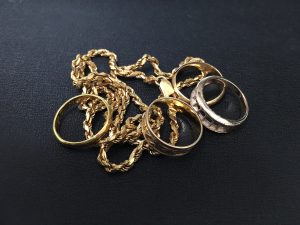 貴金属高価買取中！買取専門店「大吉」長崎屋 小樽店です！！