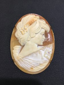 カメオの買取は大吉エスモール鶴岡店にお任せ下さい！