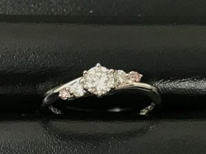 大吉 四季の森店ではケースの中で活躍されていないダイヤを高価買取強化中でございます！