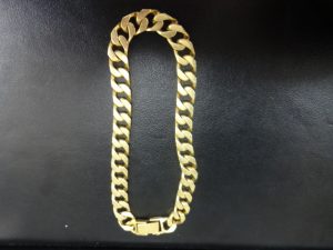 買取専門店 大吉 JR八尾店で貴金属、金のブレスレットを買取ました。