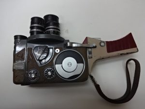 カメラの買取は大吉 調布店にお任せ下さい