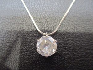小倉南区、大吉サニーサイドモール小倉店で買取りましたダイヤネックレスの画像です