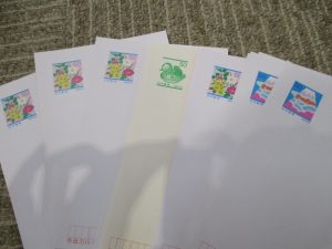 小倉南区下曽根駅前、大吉サニーサイドモール小倉店で買取りました年賀ハガキの画像です