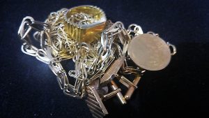 金相場上昇中！大吉グラード伊集院店に金・プラチナなどの貴金属の買取はお任せ下さい！