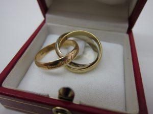 Cartier　トリニティ　3連リングをお買取り！大吉久留米店です！