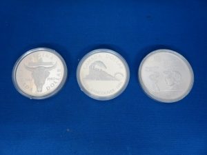 外国銀貨のミントコインをお買取りさせて頂きました。