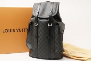 J401_401-00473_01-300x201