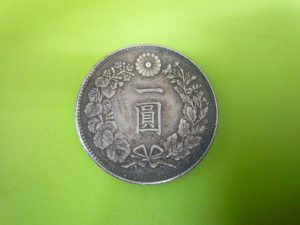 堺泉北の皆様、銀貨の高価買取は大吉泉北クロスモール店へ