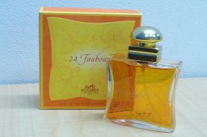 香水、ブランド、バッグ、財布、コスメ、山口市、買取り