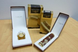 香水、ブランド、バッグ、財布、コスメ、山口市、買取り