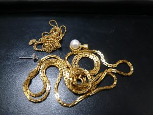 貴金属買取箕面北摂