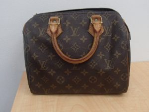 状態の悪いヴィトンのバッグも喜んでお買取り!大吉ゆめタウン八代店